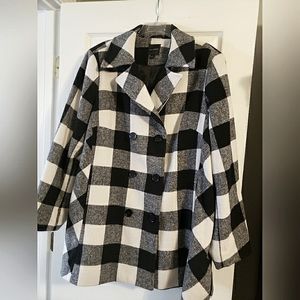 EUC black & white Buffalo Plaid winter jacket